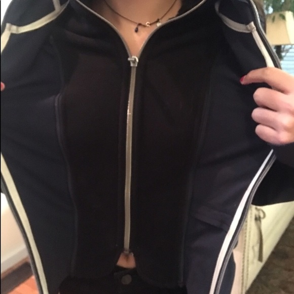 Lululemon jacket - Picture 2 of 2